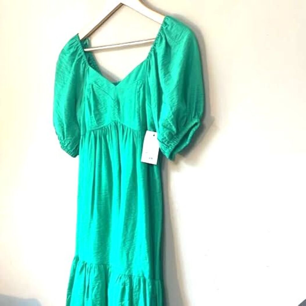 Nine West-NWT Green Puff Sleeve Smocked Ruffle V- Neck Stretchy Dress Sz XS/ $50